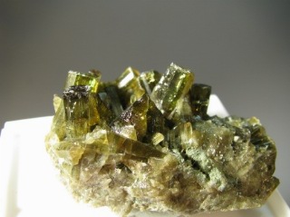 Minerals from italian Rodingite -  lot of 8 pieces