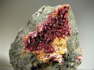 Erytrite - Bou Azzer, Morocco
