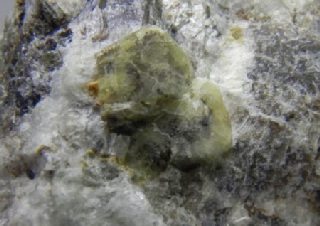 Rhodizite -   Antandrokomby pegmatite Manandona Valley, Madagascar