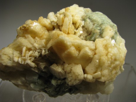 Albite wth Byssolite from Champorcer (Italy) - lot of 10 pieces