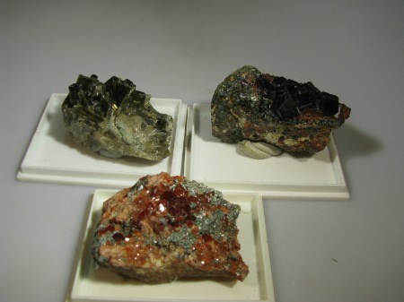 Minerals from italian Rodingite - lot of 8 pieces